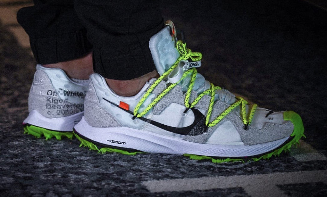 nike zoom kerra tiger off white